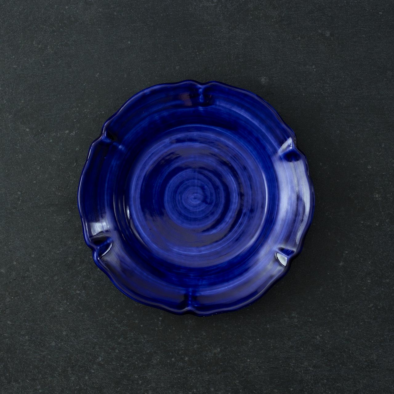 Hand-Brushed Scalloped Deep Plate in Vietri Ceramic