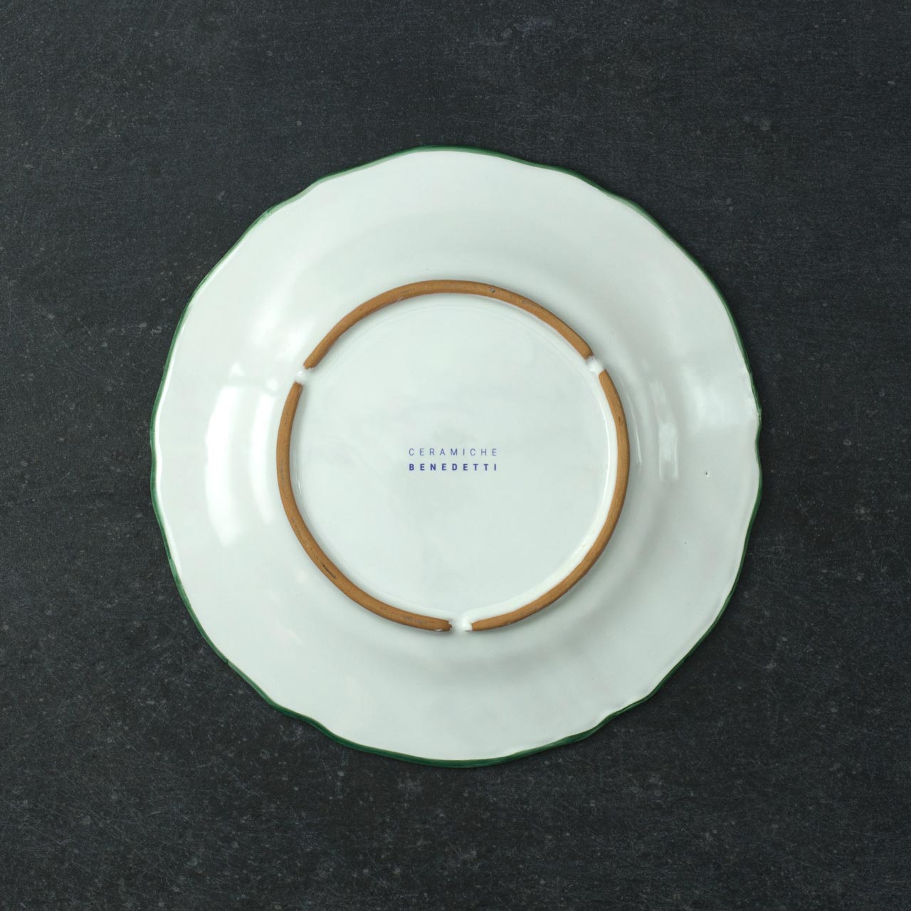 Hand-Decorated Scalloped Flat Plate in Vietri Ceramic
