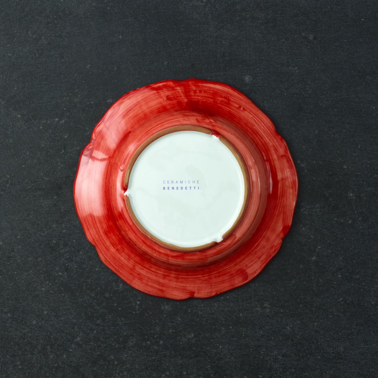 Hand-Brushed Scalloped Deep Plate in Vietri Ceramic