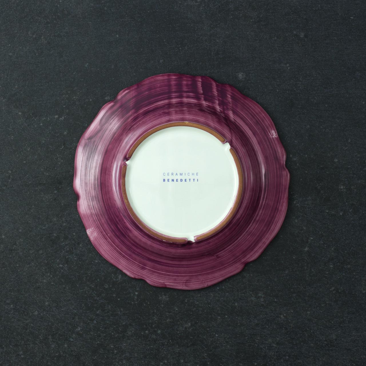 Hand-Brushed Scalloped Deep Plate in Vietri Ceramic