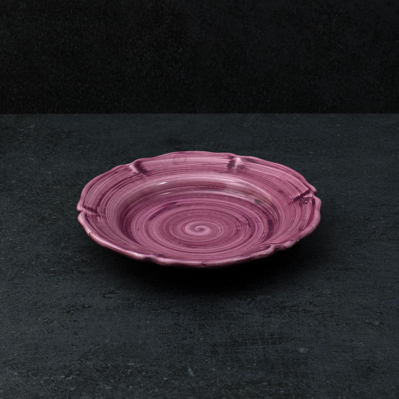 Hand-Brushed Scalloped Deep Plate in Vietri Ceramic