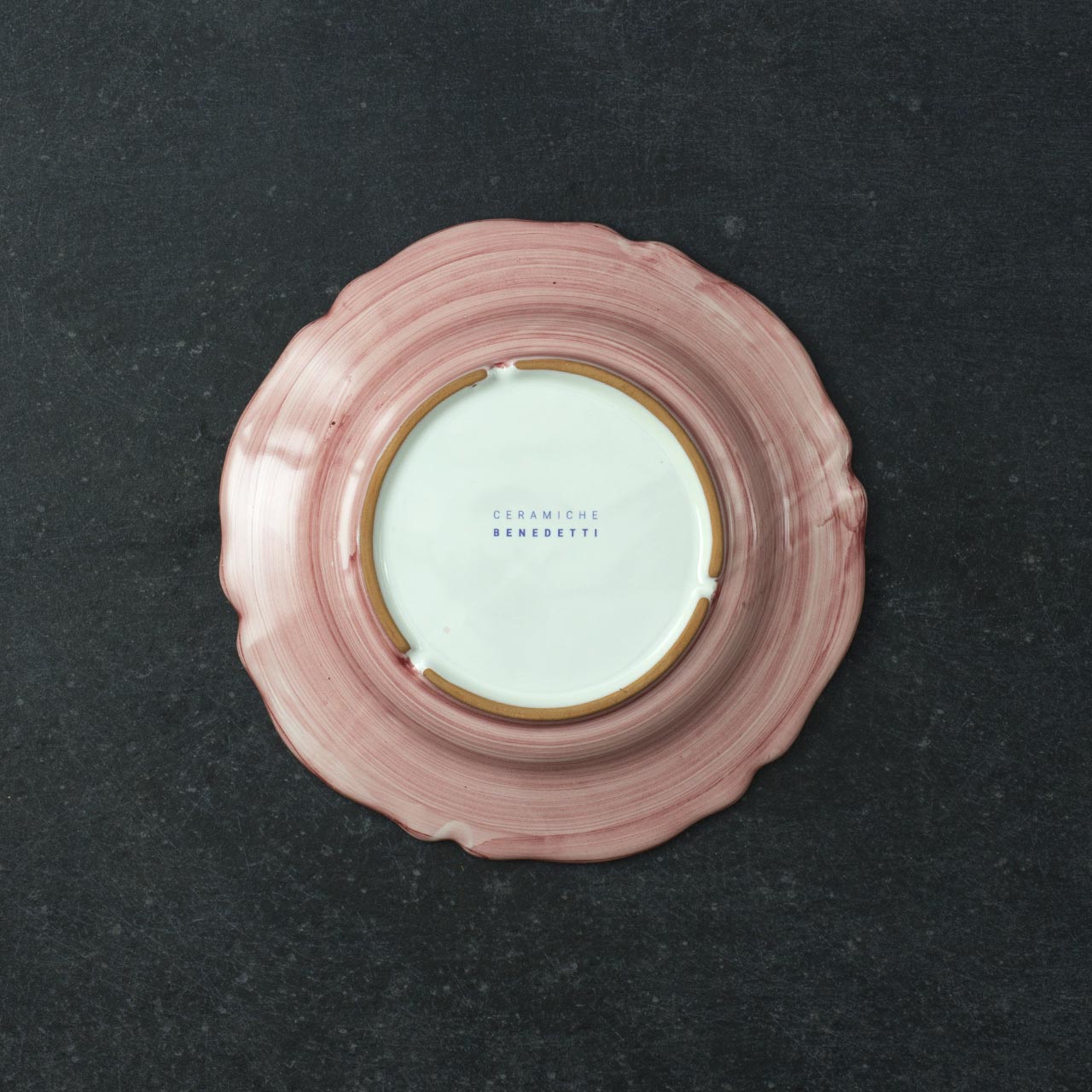 Hand-Brushed Scalloped Deep Plate in Vietri Ceramic