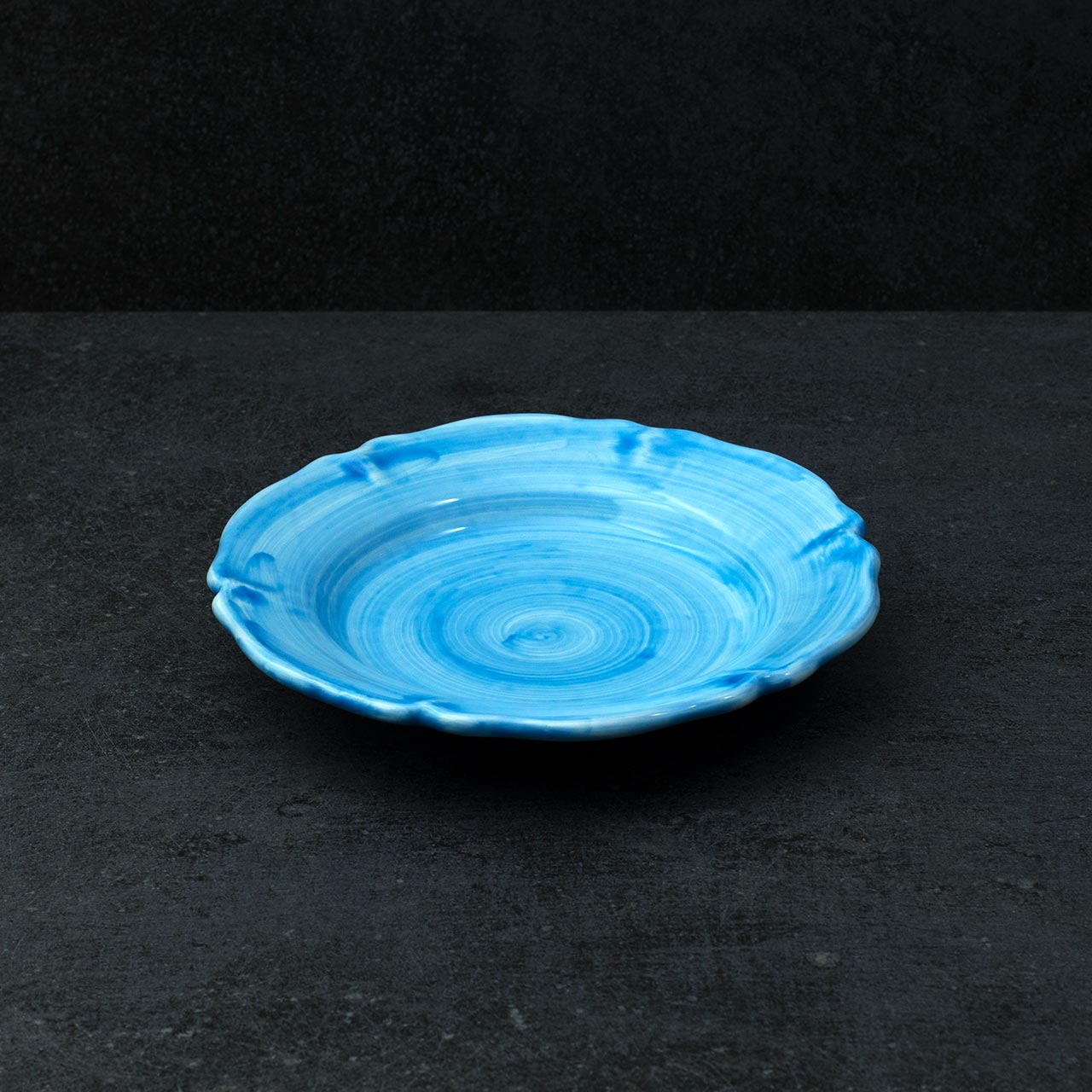 Hand-Brushed Scalloped Deep Plate in Vietri Ceramic